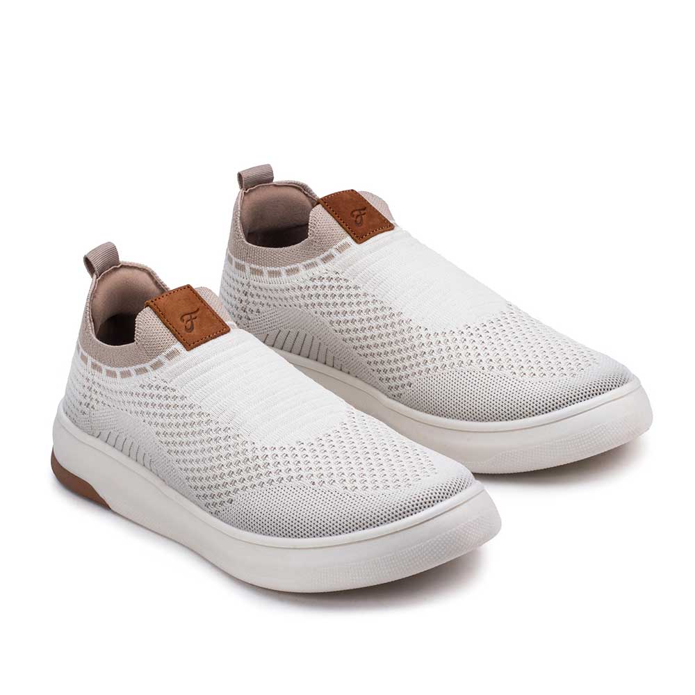 Tênis Masculino Casual Fascar Izi Off-White Em Knit