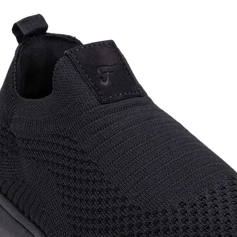 Tênis Masculino Casual Fascar Izi Preto Em Knit