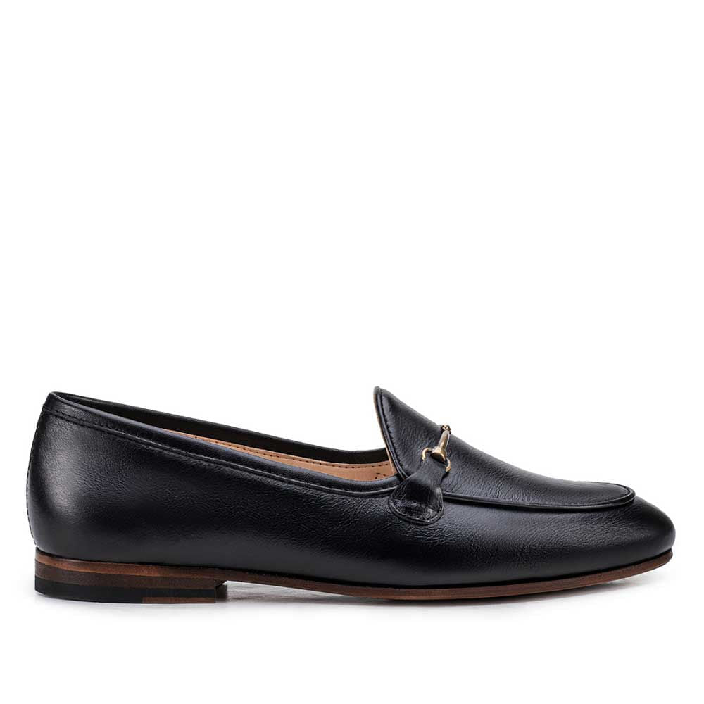 Mocassim Feminino Fascar Preto Salto Baixo Em Couro