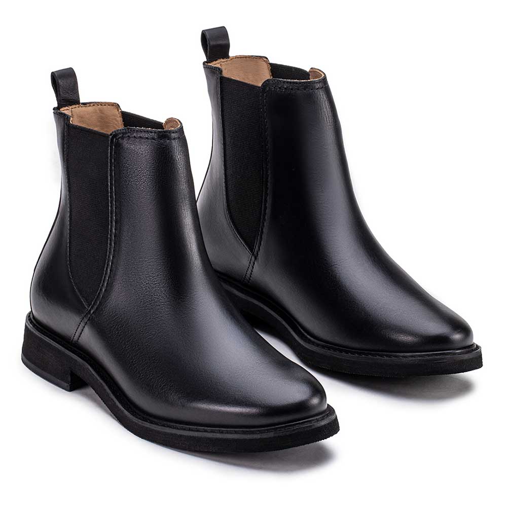 Bota Feminina Fascar Chelsea Preta Salto Baixo Em Couro