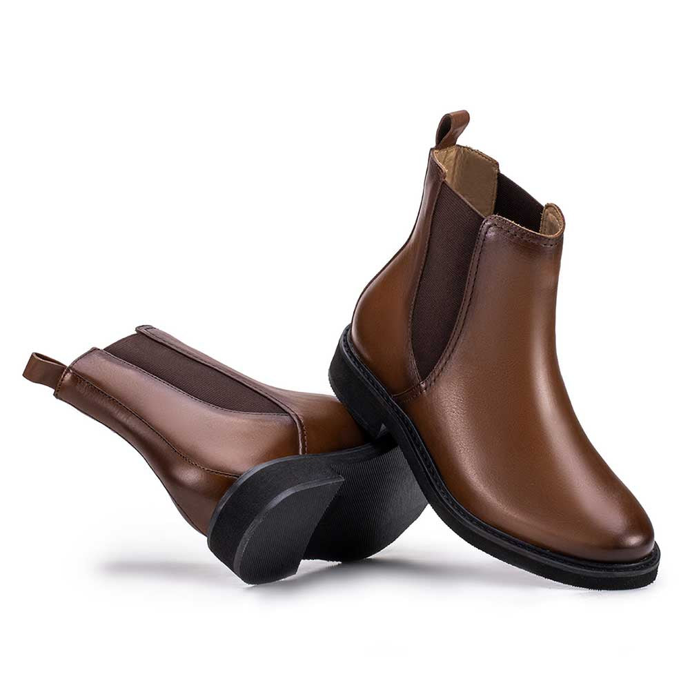 Bota  Feminina Fascar Chelsea Marrom Salto Baixo Em Couro