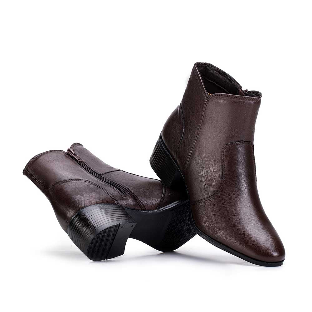 Bota Feminina Fascar Marrom Salto Médio Em Couro
