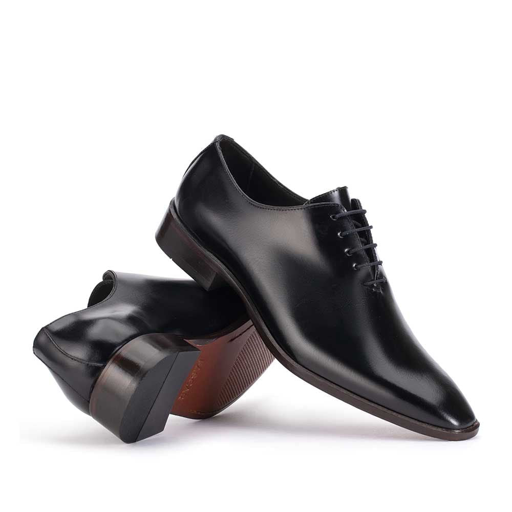 Sapato Masculino Social Oxford Wholecut Fascar Preto em Couro