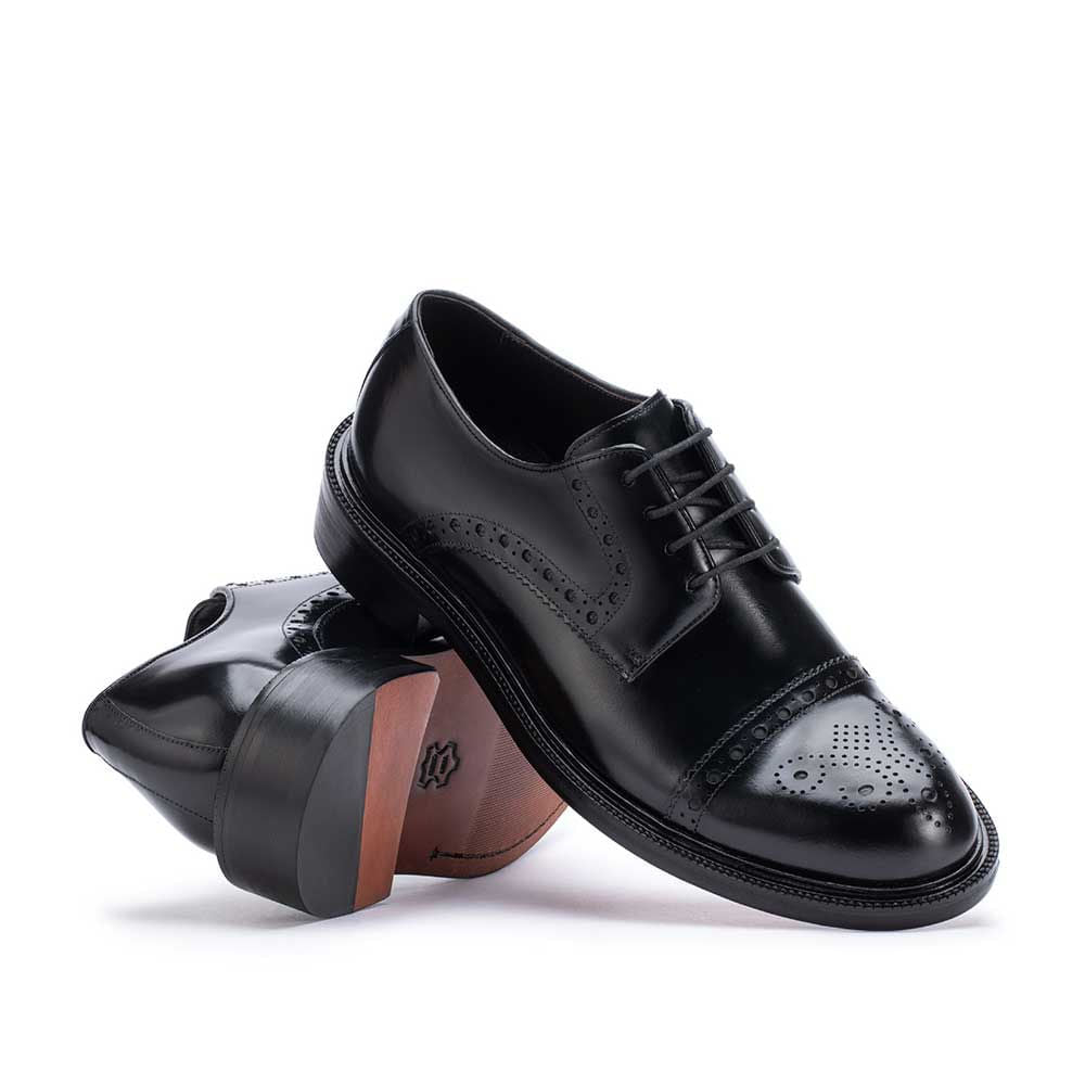 Sapato Masculino Social Derby com Brogue Fascar Preto em Couro