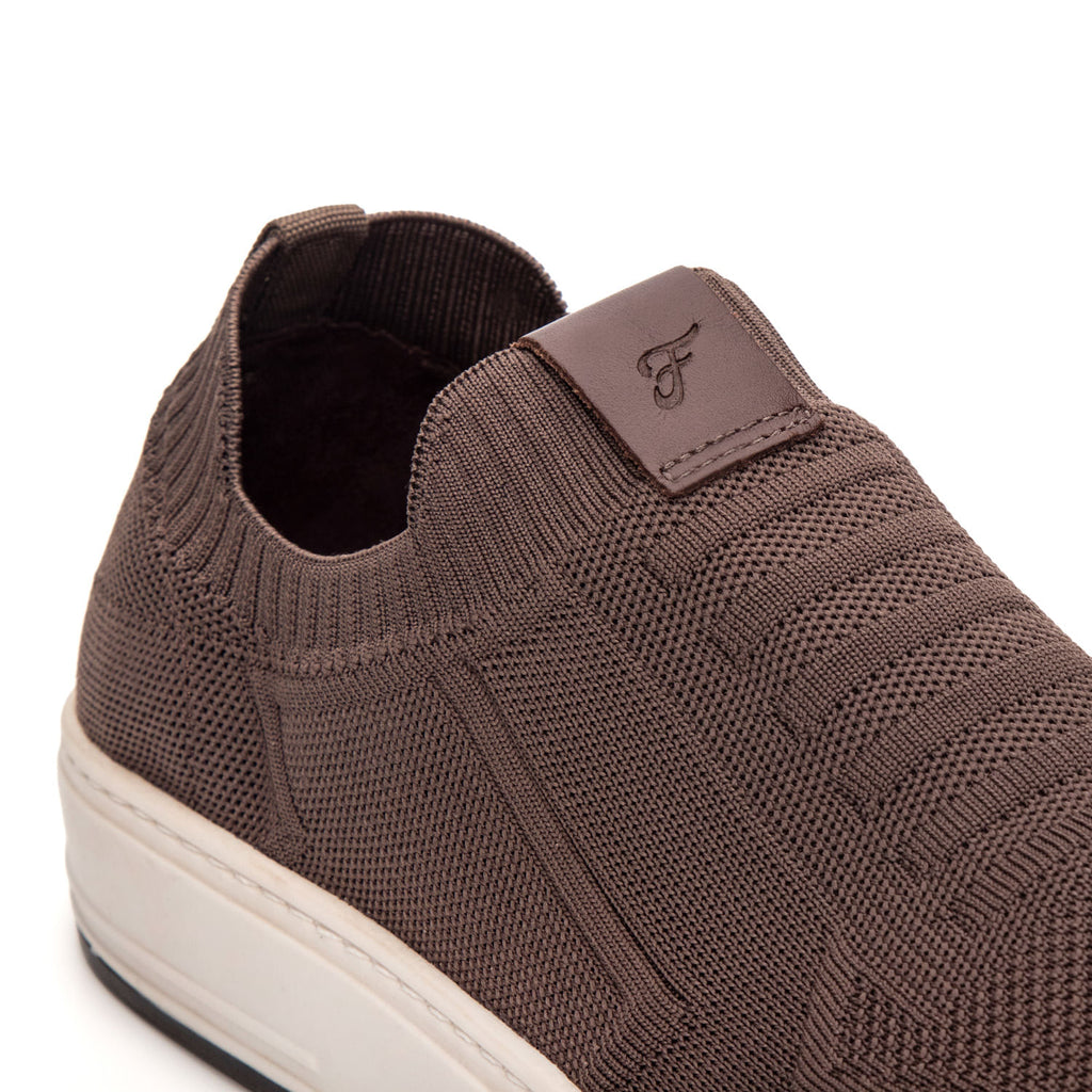 Tênis Casual Masculino Fascar IZI Marrom em Knit