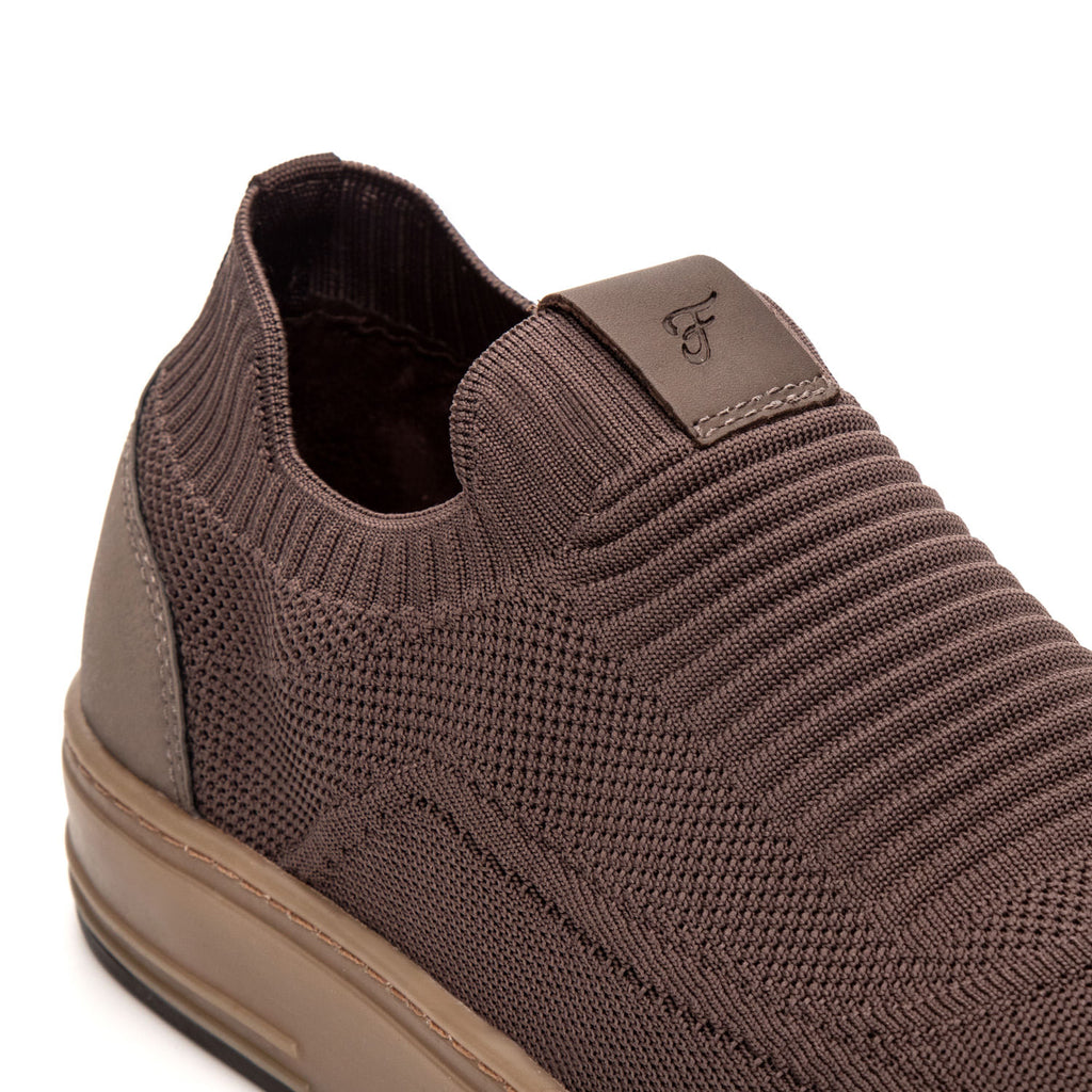 Tênis Casual Masculino Fascar IZI Marrom em Knit