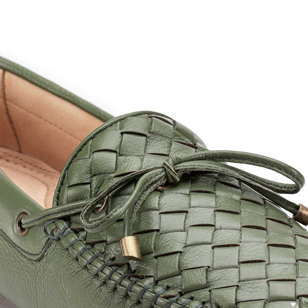 Mocassim Feminino Fascar Verde Sálvia Em Couro