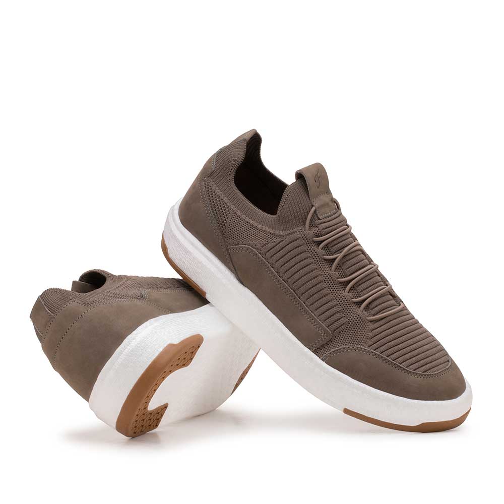 Tênis Masculino Casual Fascar Izi Cinza Em Knit